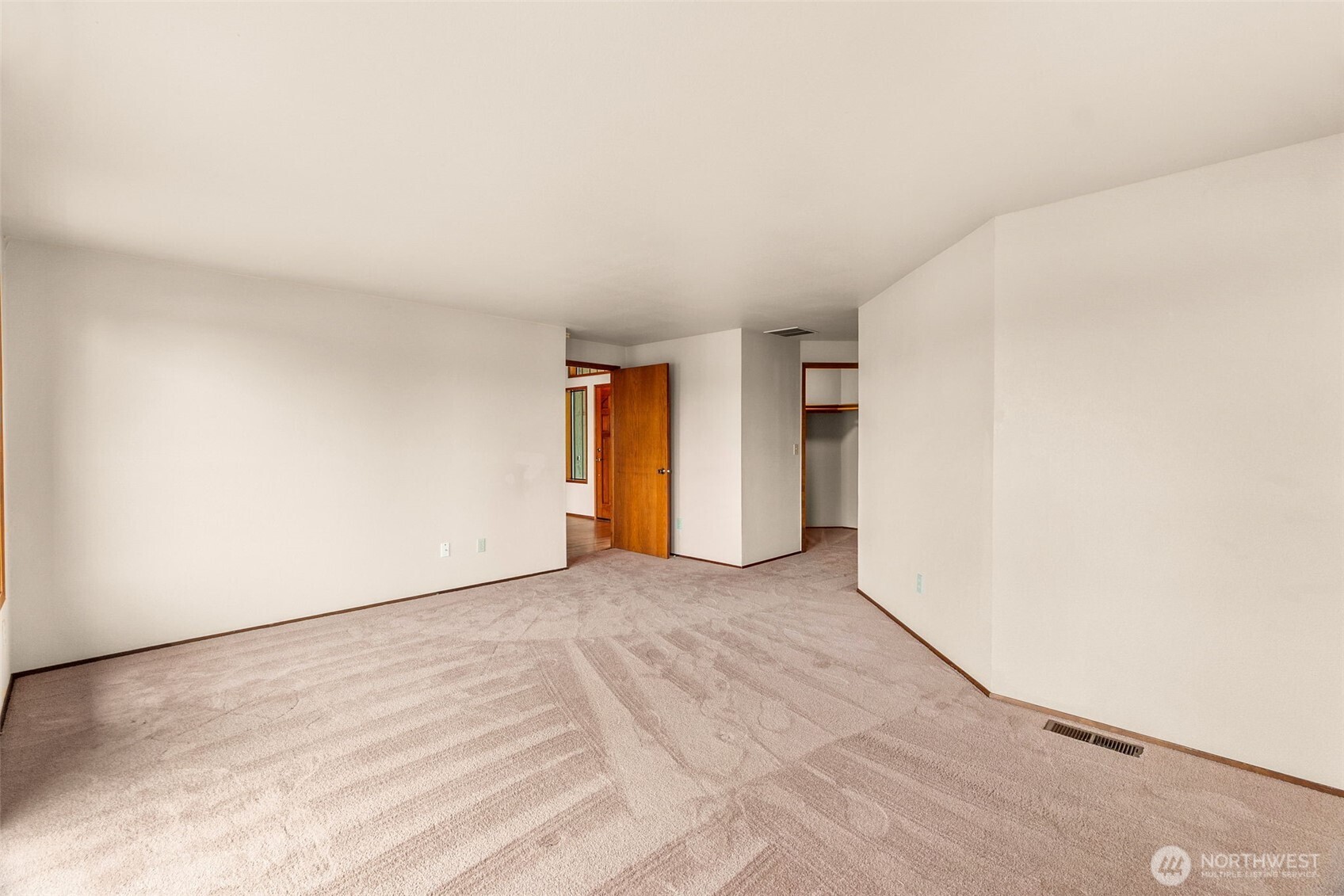 812 San Francisco Avenue Property Photo 18