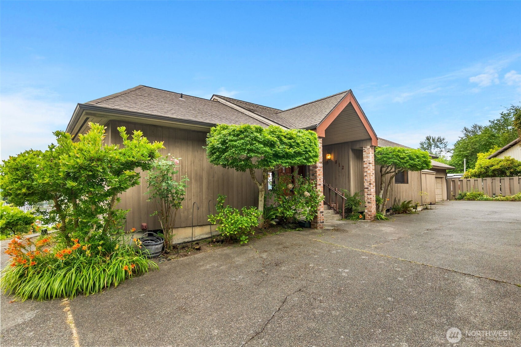 812 San Francisco Avenue Property Photo 34