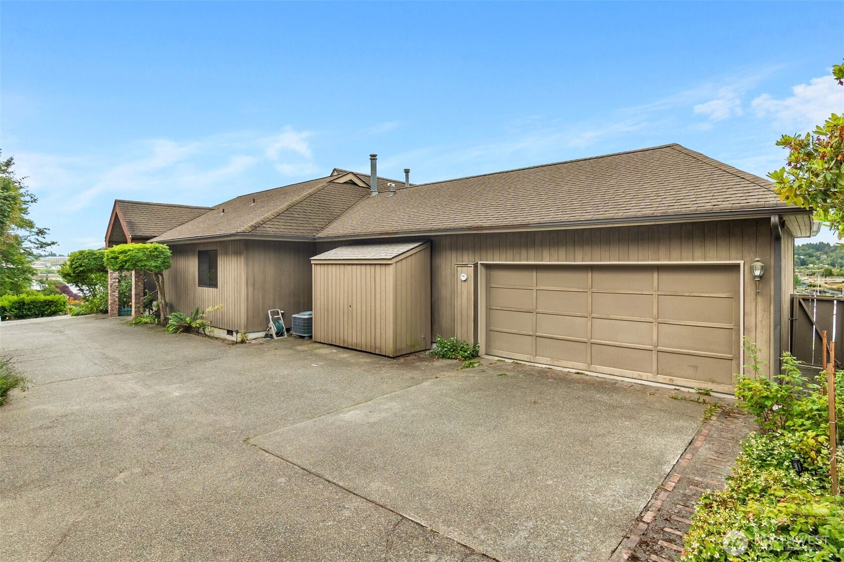 812 San Francisco Avenue Property Photo 35