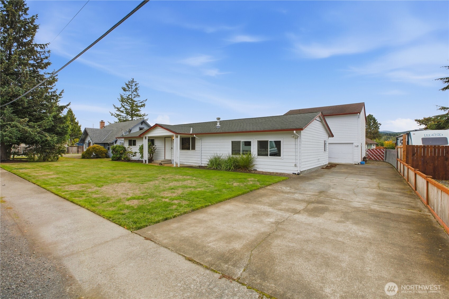 334 Pearl Street Property Photo 1