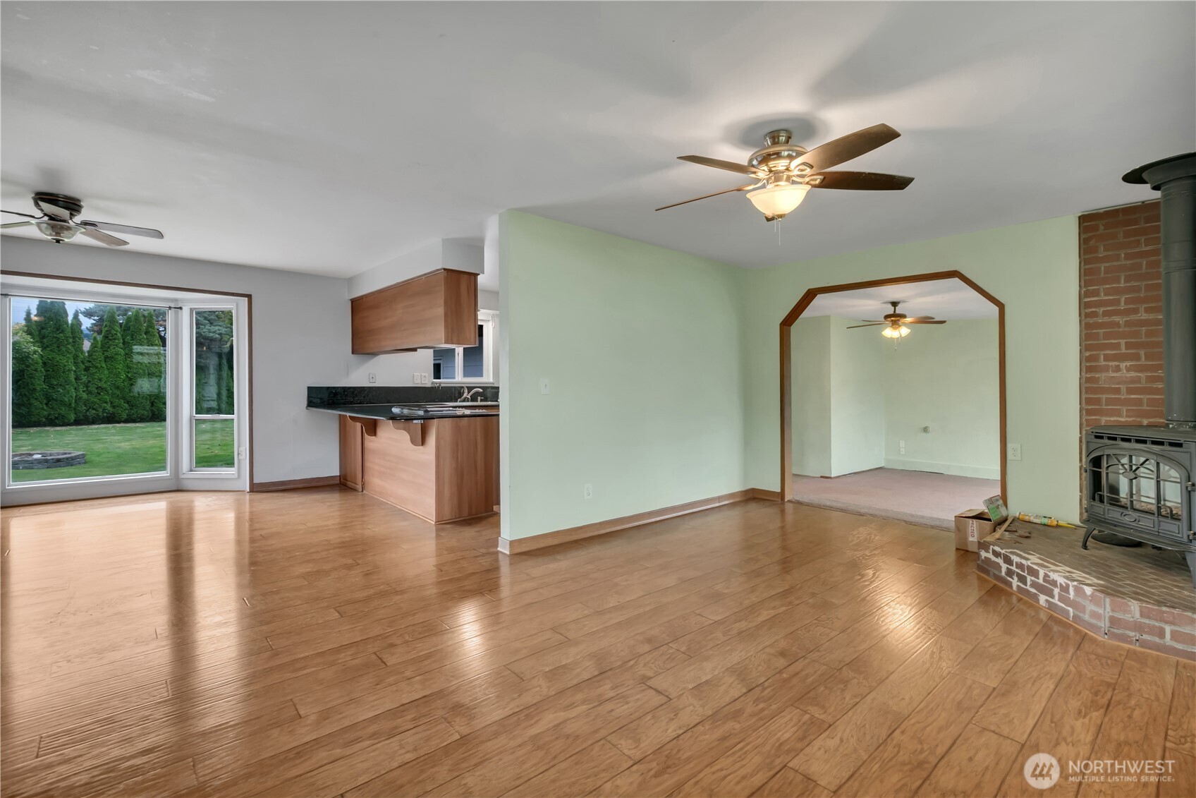 334 Pearl Street Property Photo 4
