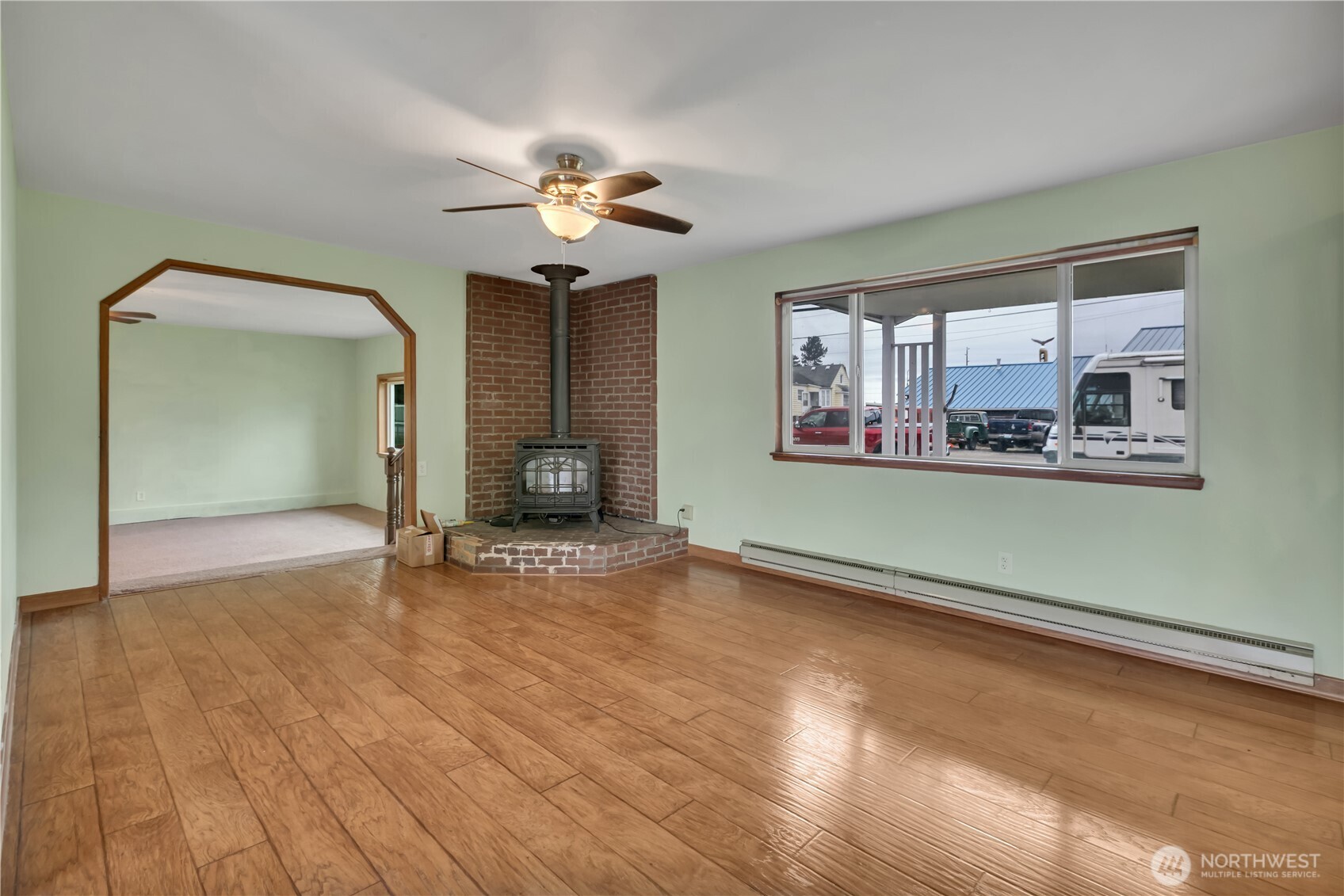334 Pearl Street Property Photo 5