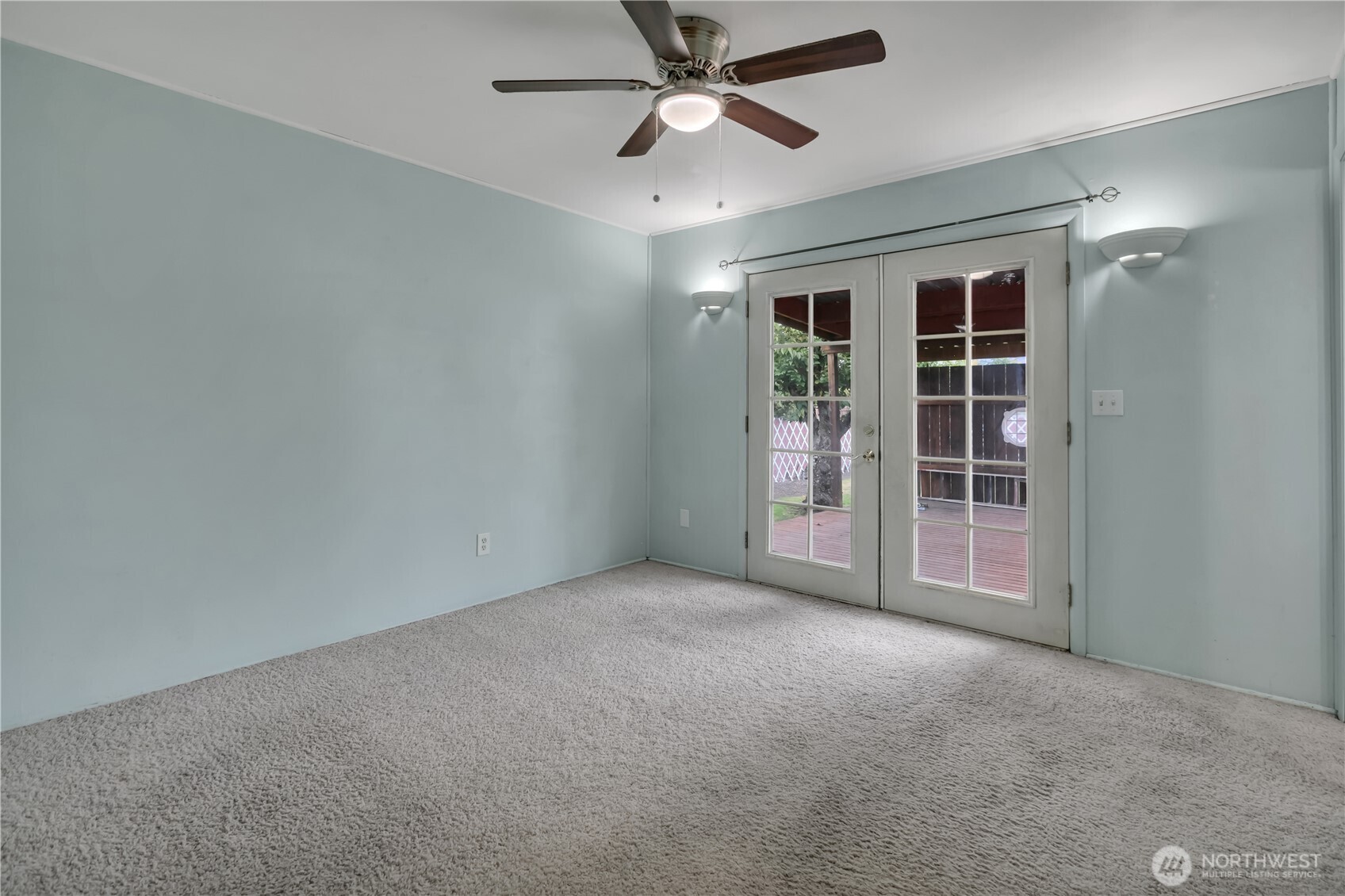 334 Pearl Street Property Photo 10