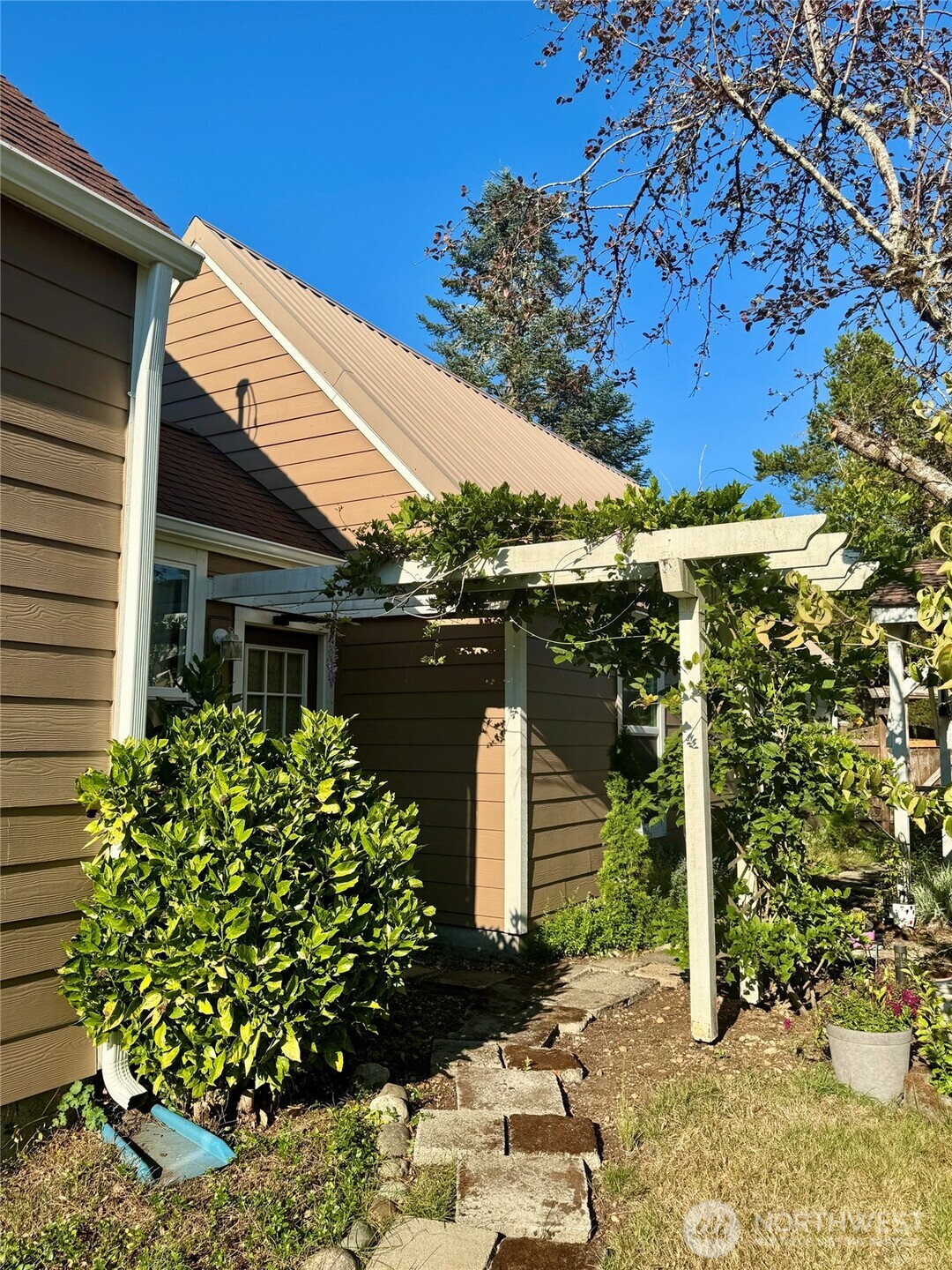 547 W Deckerville Road Property Photo 27
