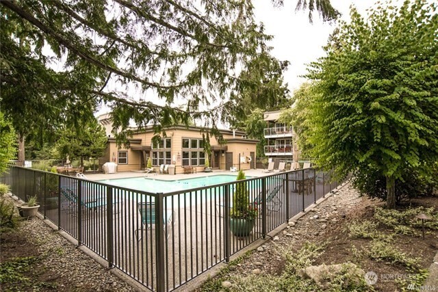23015 Edmonds Way A212 Property Photo 13