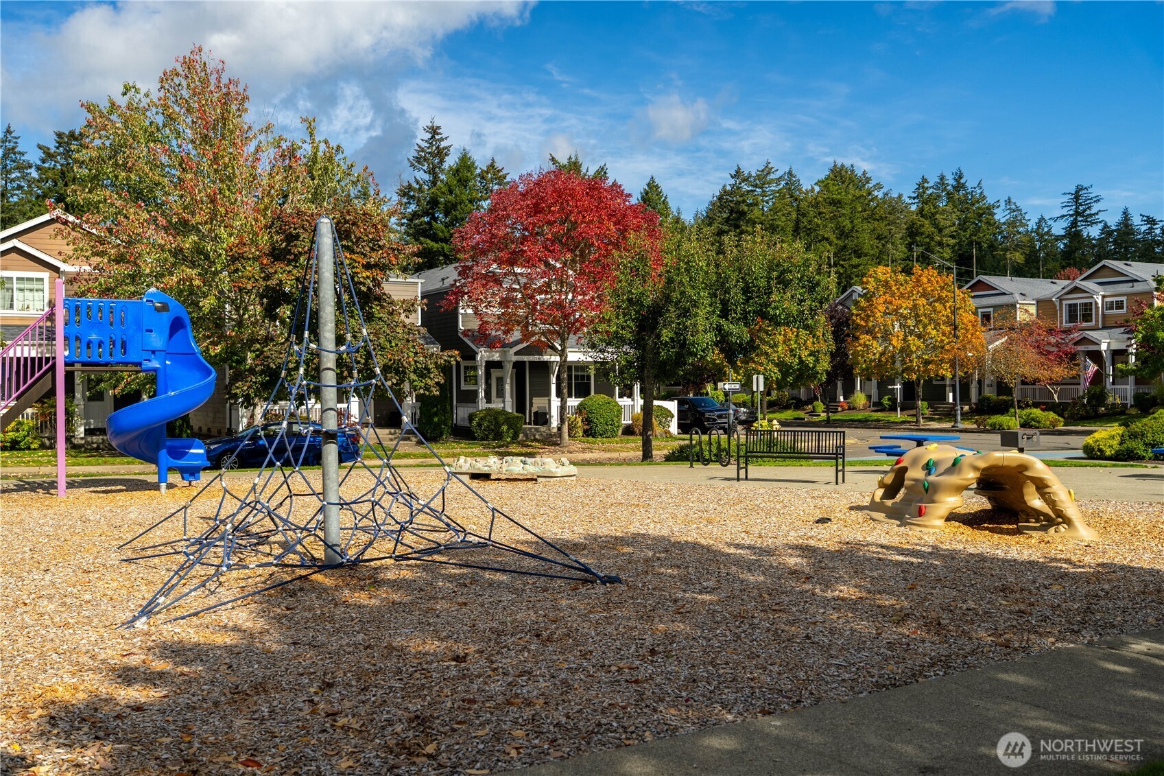 4522 Edgewater Boulevard Property Photo 40