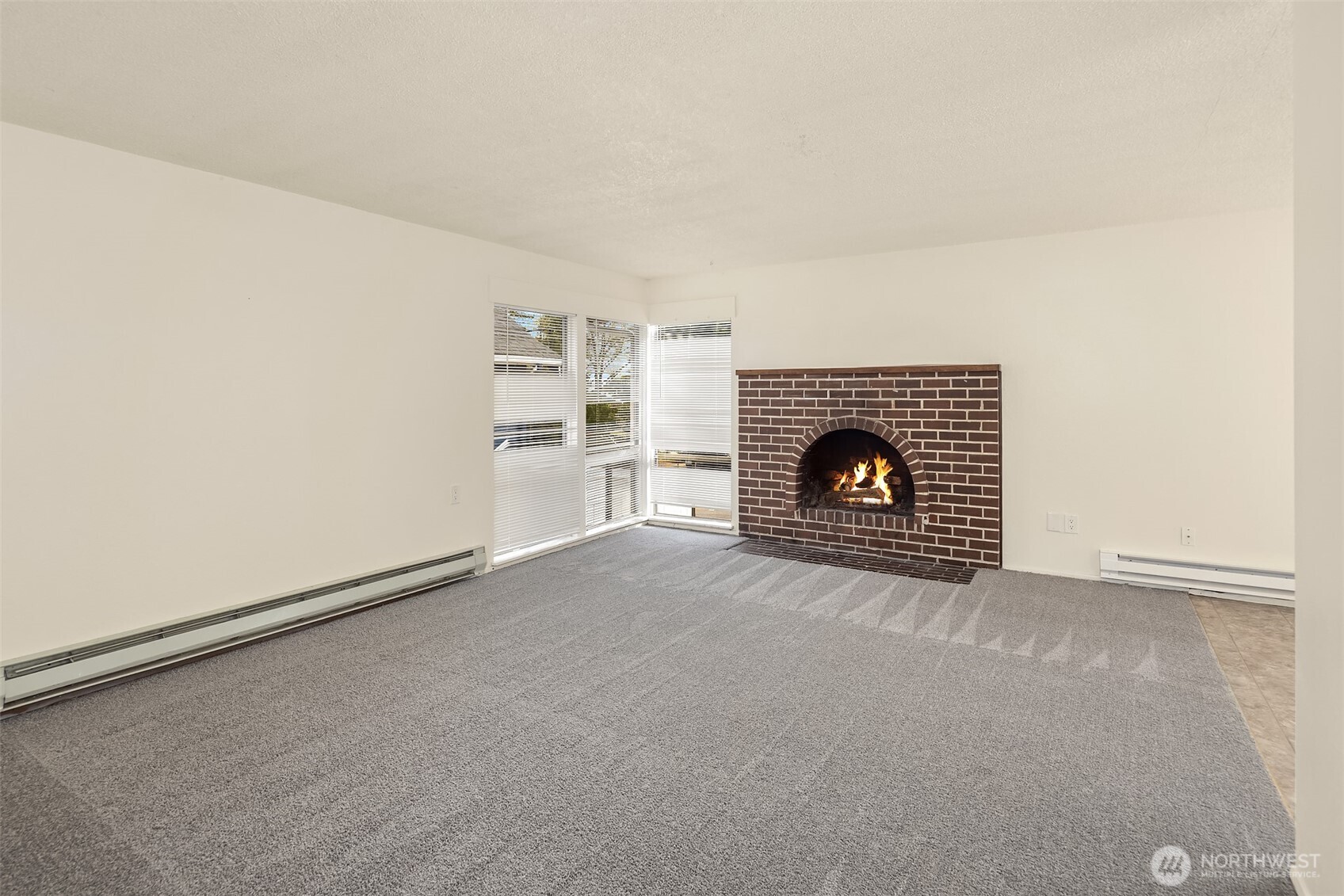 326 Ne 50th Street Property Photo 3