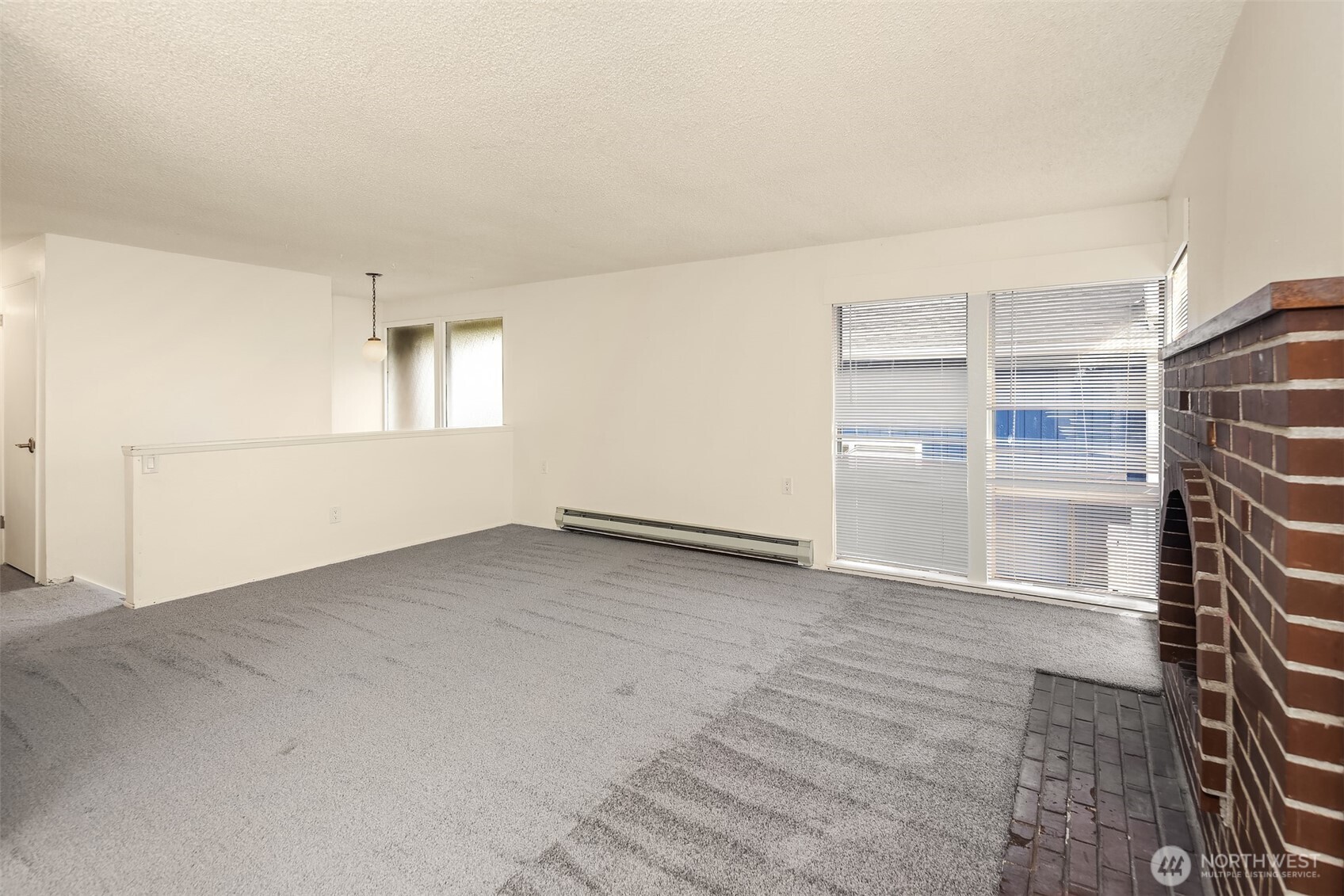 326 Ne 50th Street Property Photo 4
