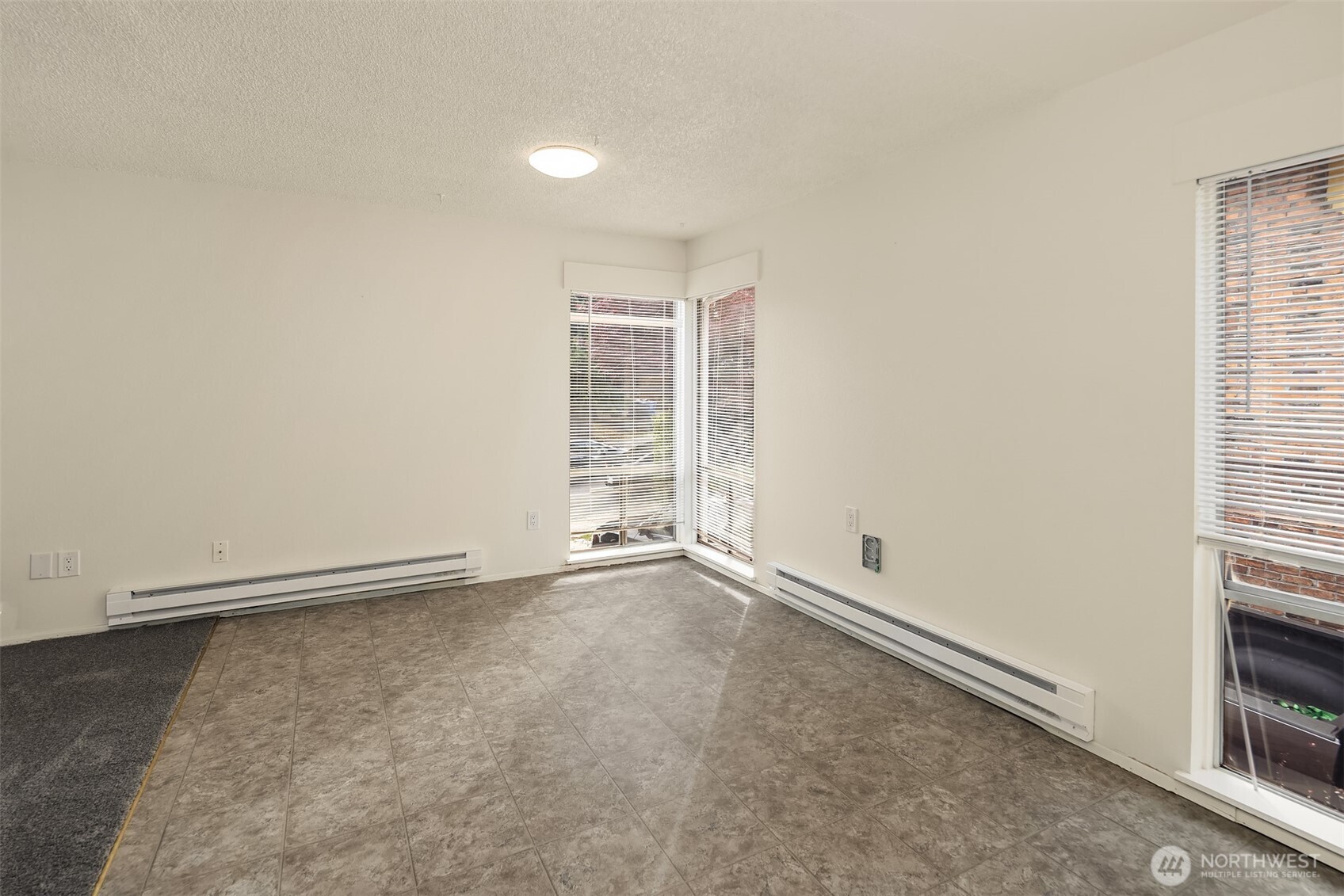 326 Ne 50th Street Property Photo 10