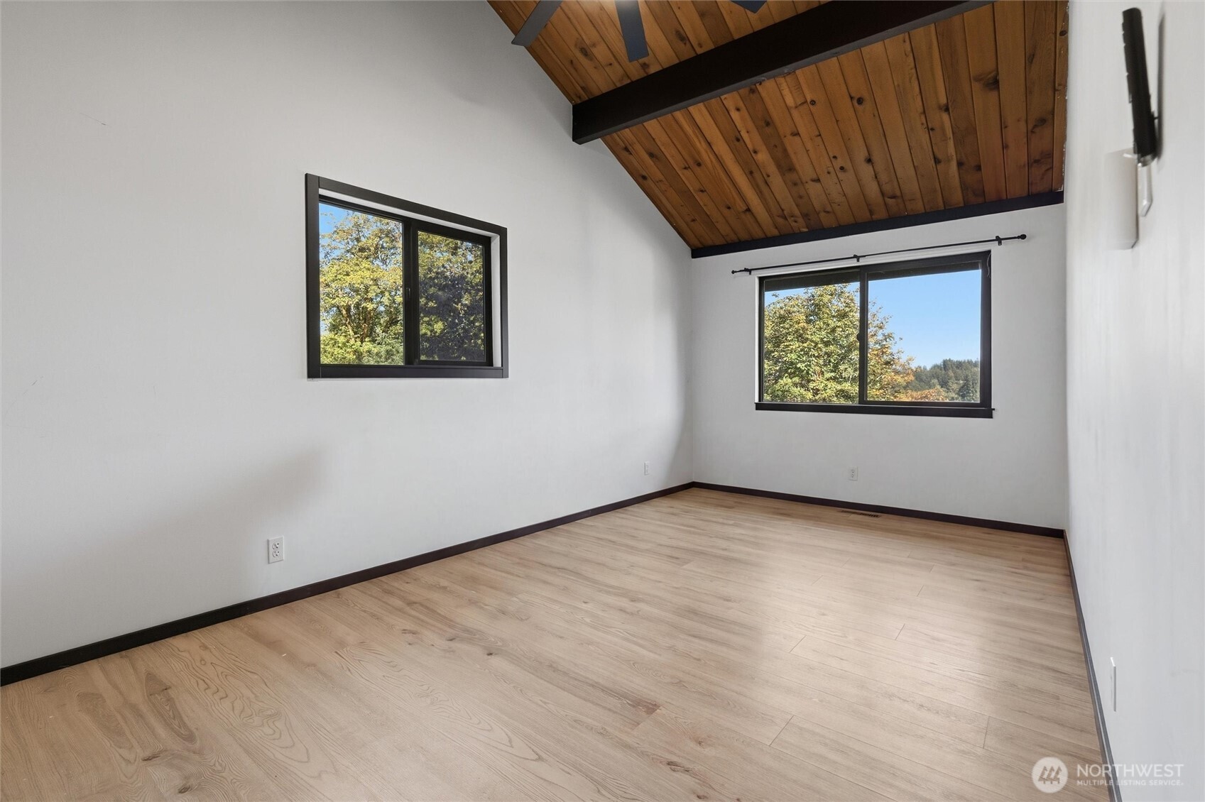 151 E Barbary Drive Property Photo 17