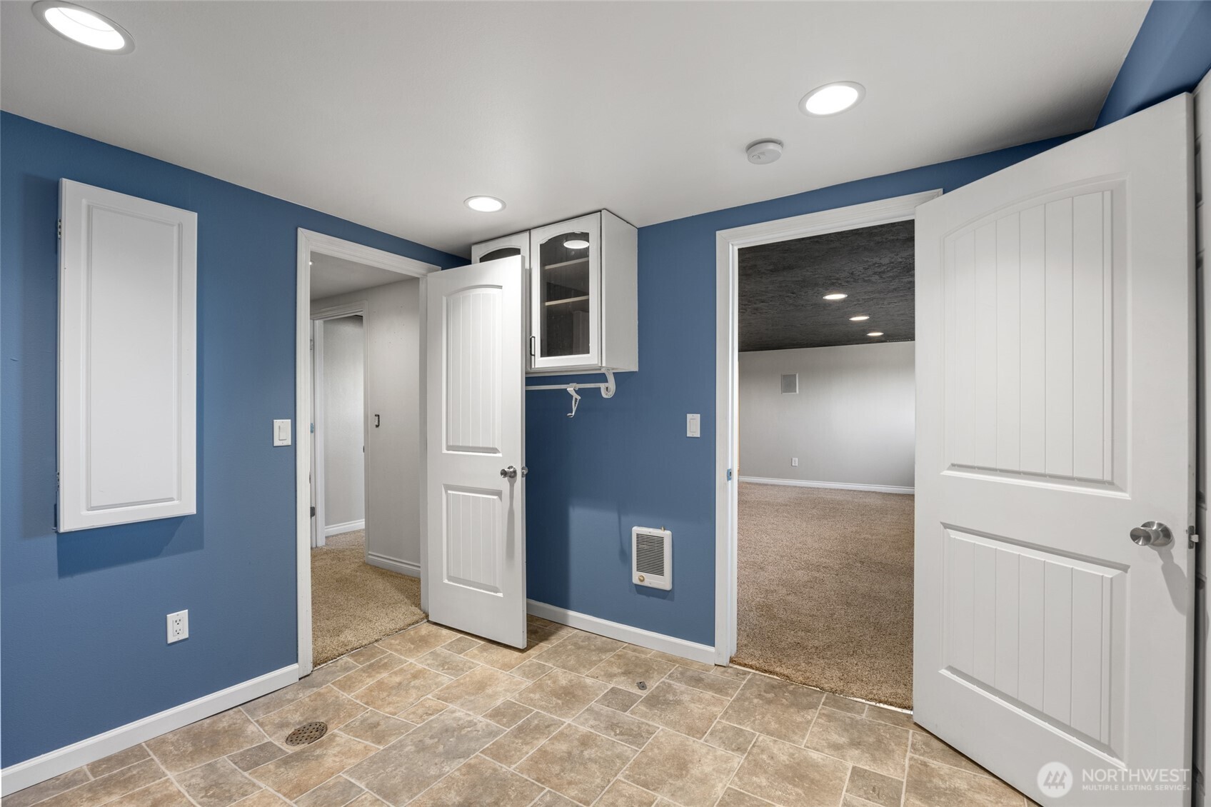 303 W Northshore Drive Property Photo 23