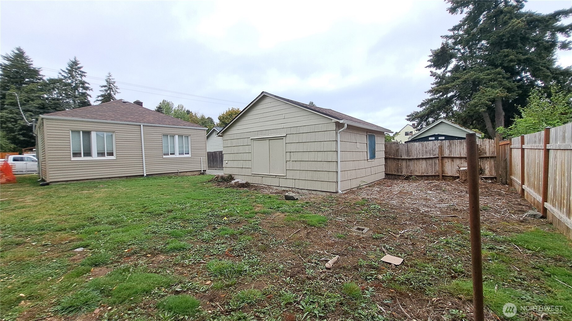 1720 Snyder Avenue Property Photo 4
