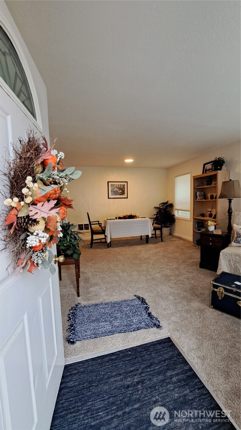 1720 Snyder Avenue Property Photo 5