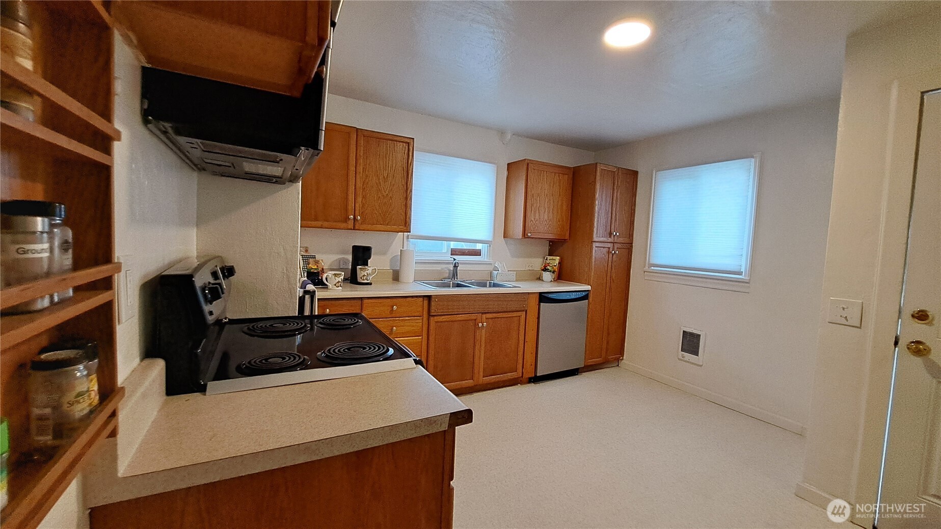 1720 Snyder Avenue Property Photo 13