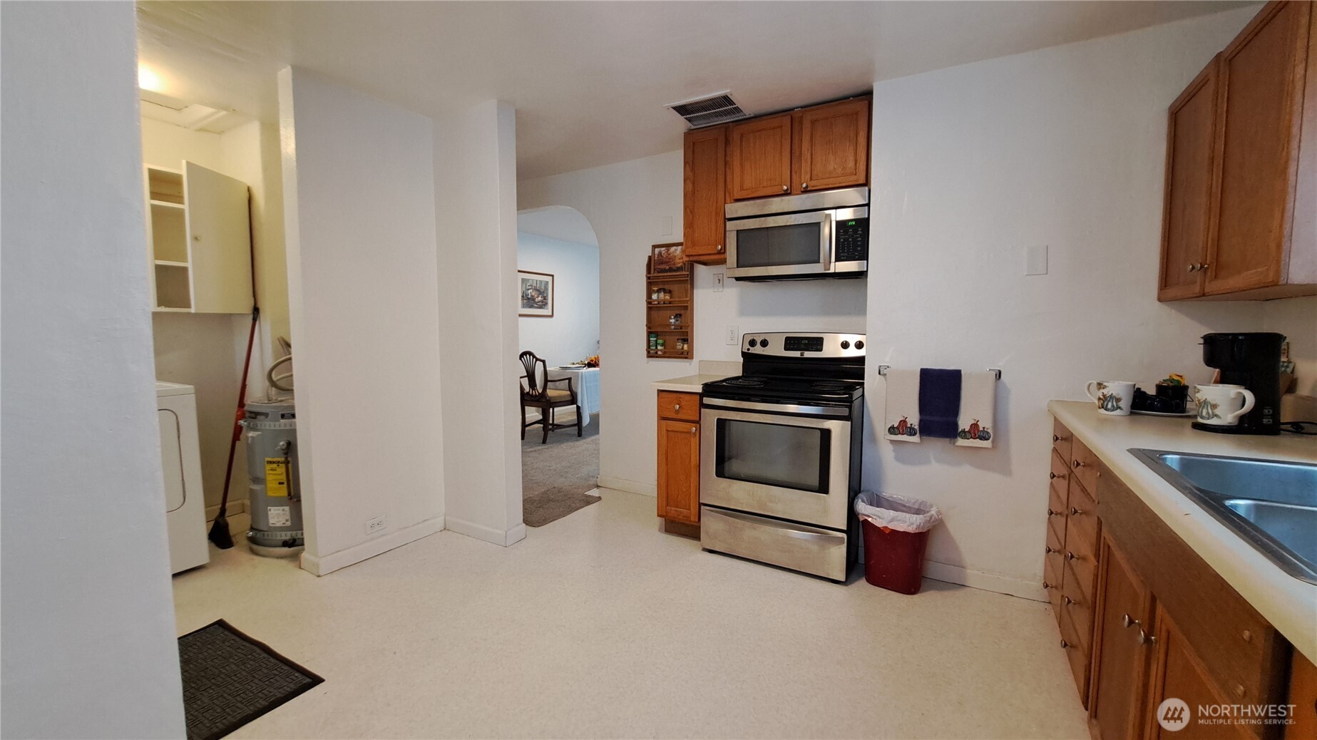 1720 Snyder Avenue Property Photo 14