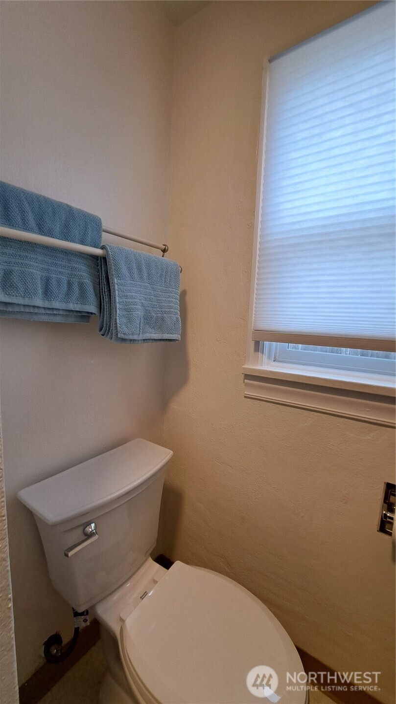 1720 Snyder Avenue Property Photo 22