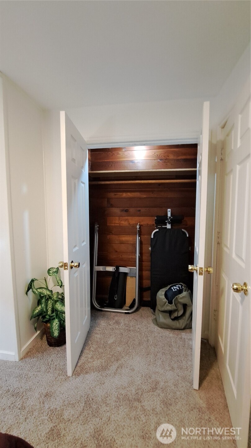 1720 Snyder Avenue Property Photo 36