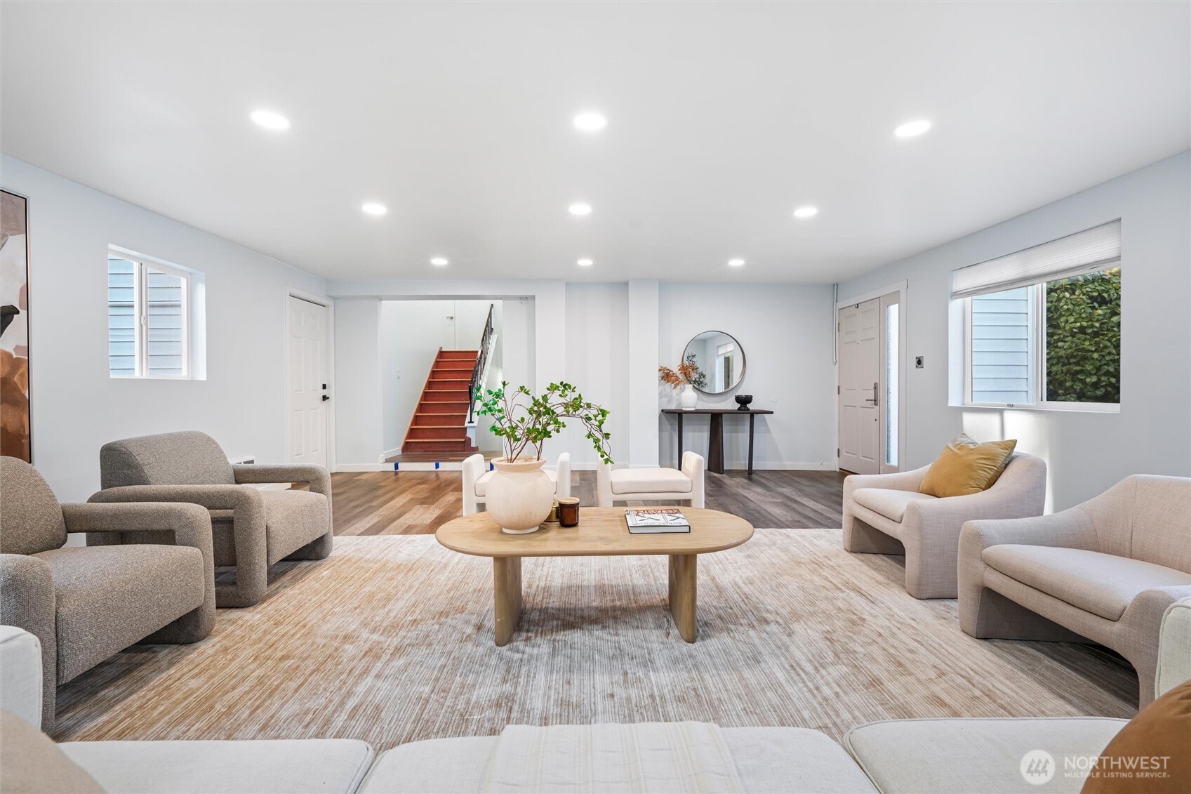 13701 115th Avenue Property Photo 4
