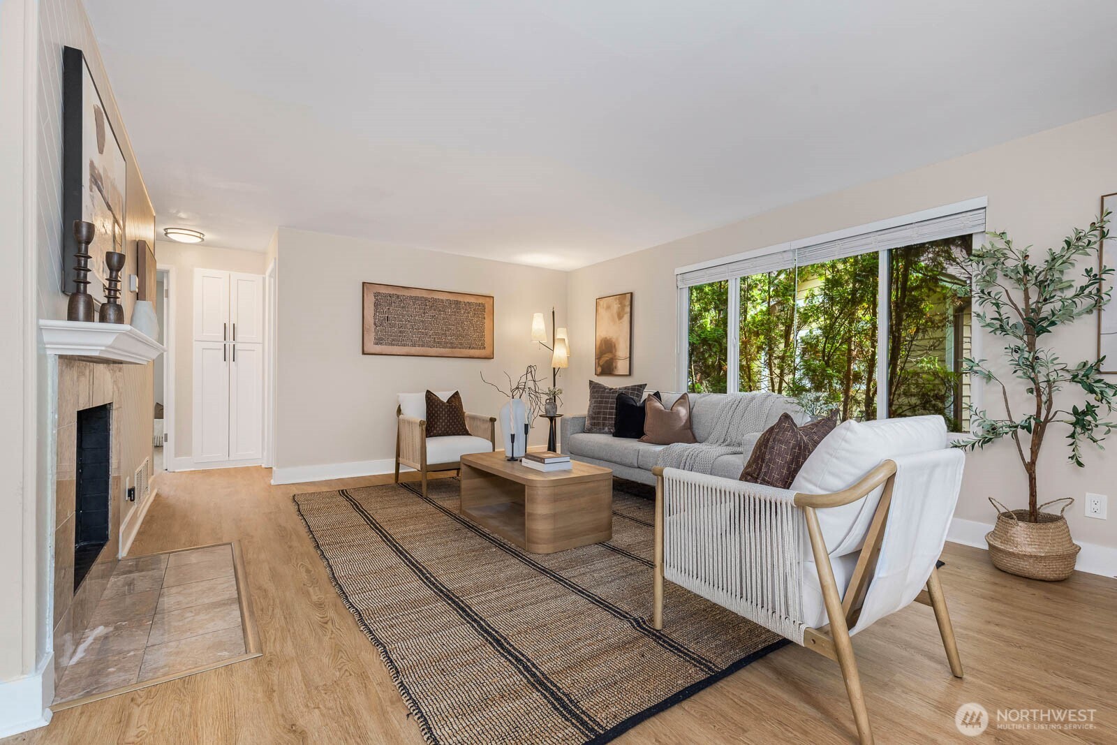 10208 114th Place Property Photo 3
