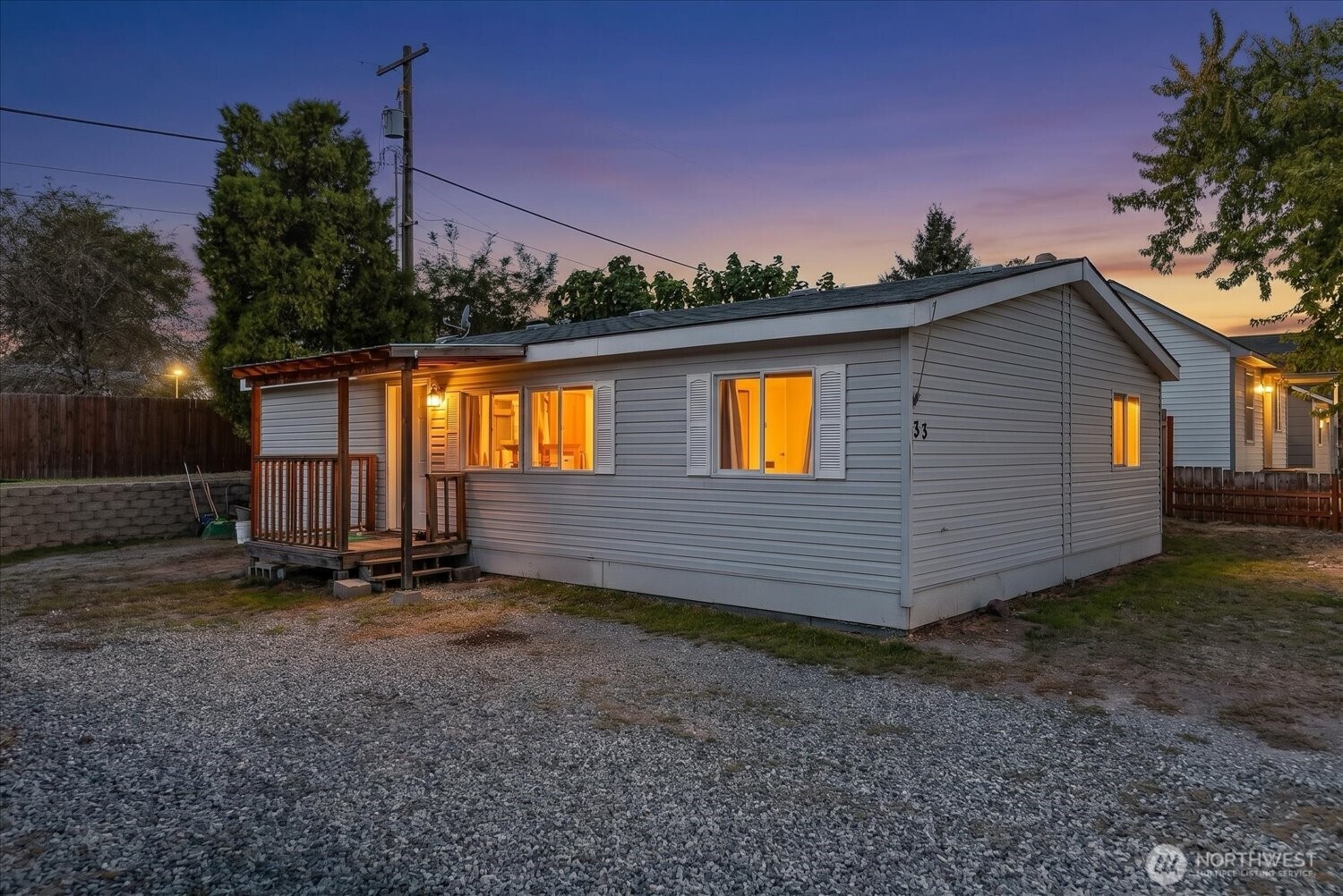 33 Goodfellow Avenue Property Photo 1