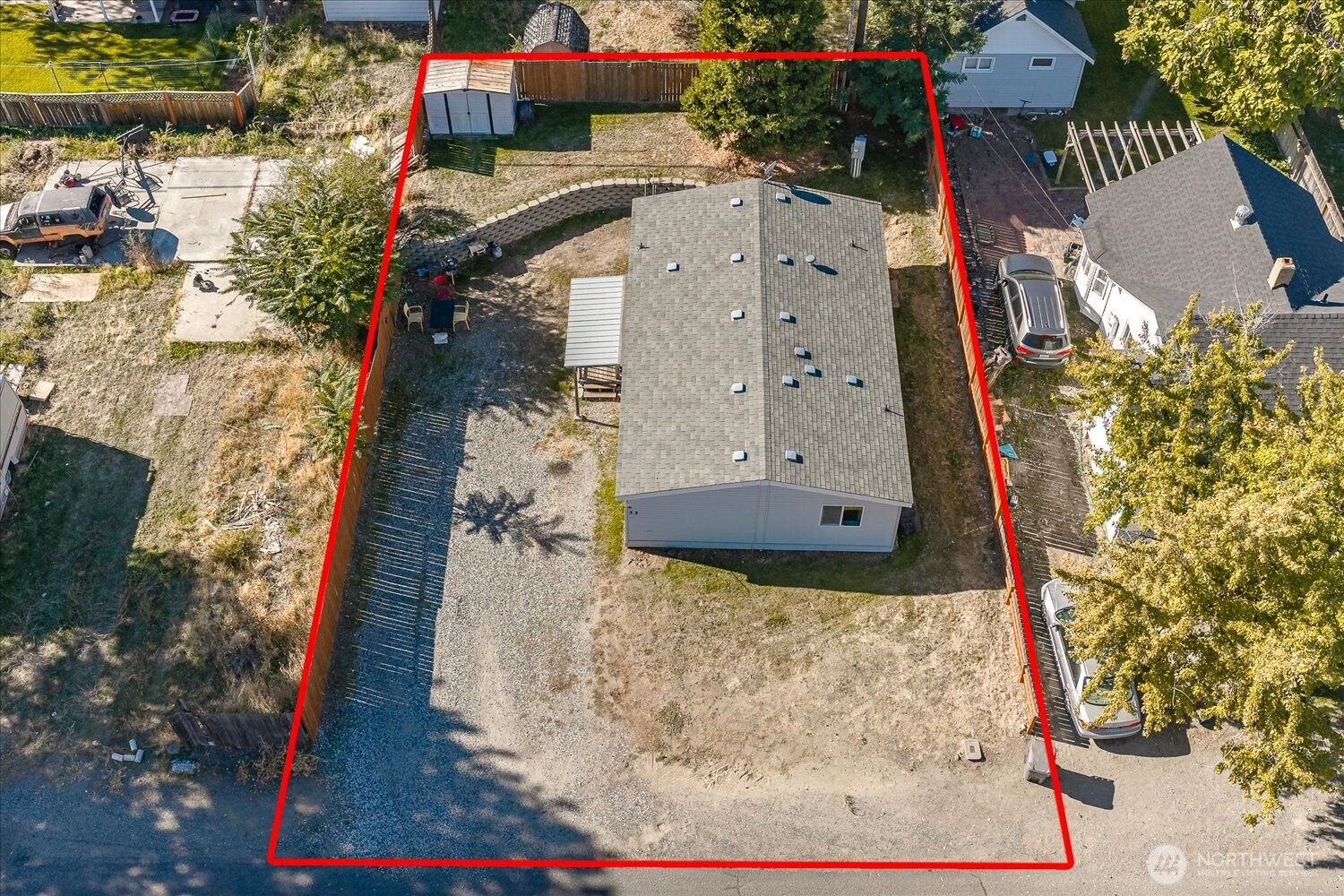 33 Goodfellow Avenue Property Photo 2