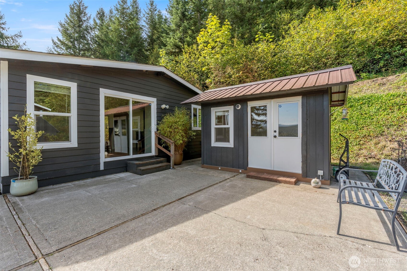 161 Schoen Road 24 Property Photo 10