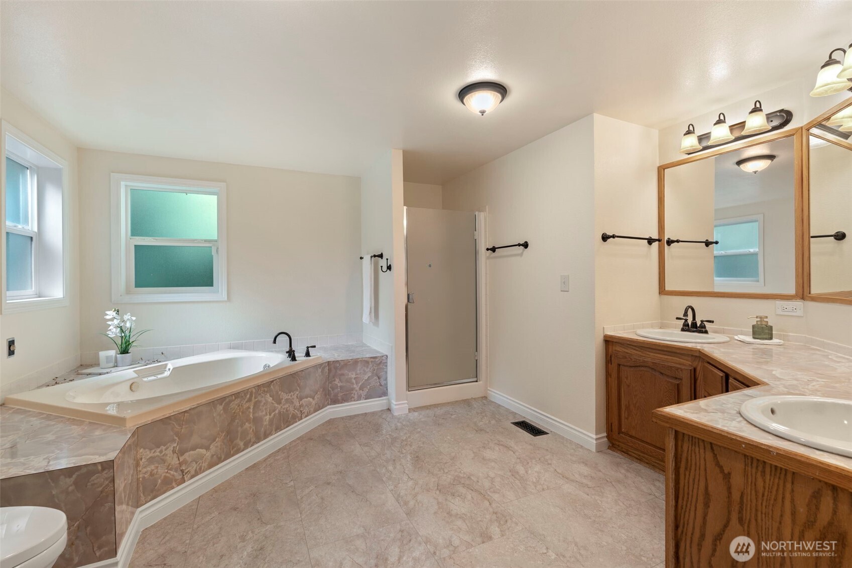 161 Schoen Road 24 Property Photo 36