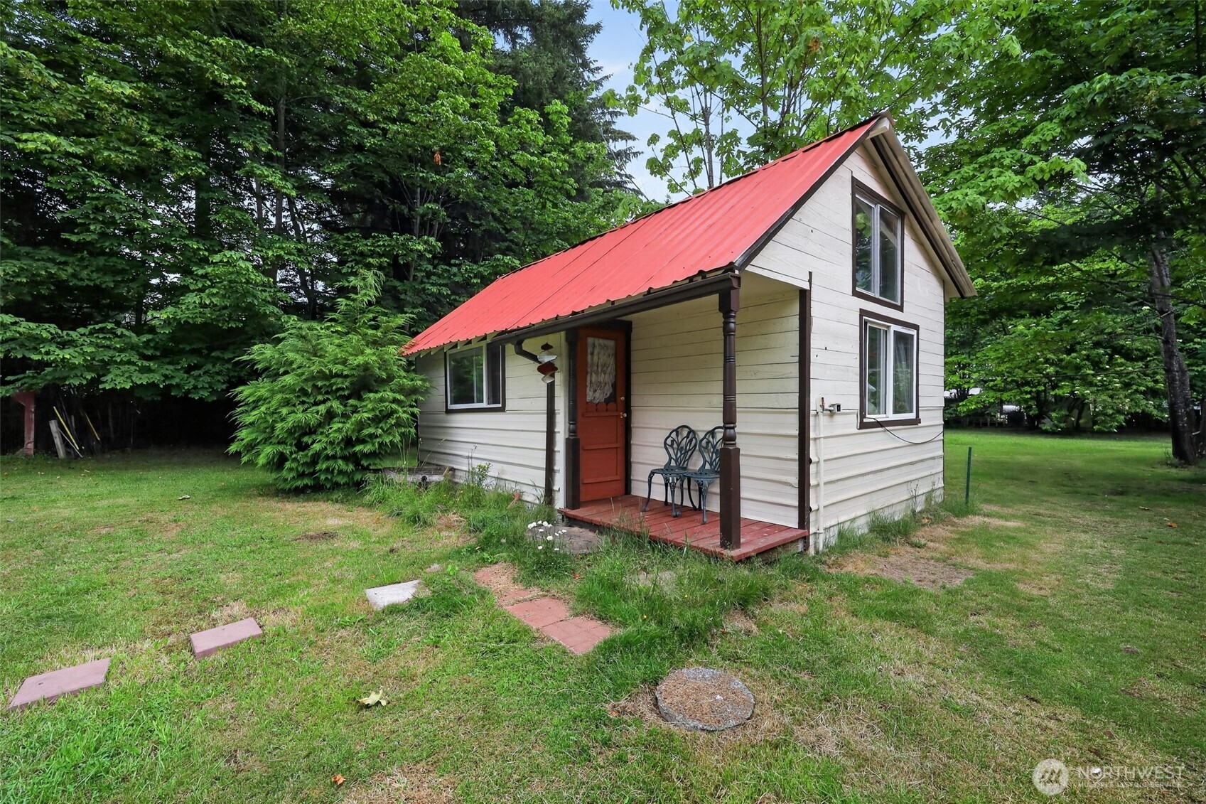 173 Young Road Property Photo 2