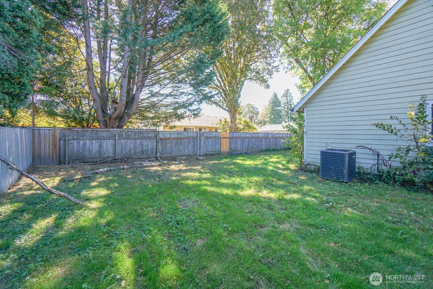 115 Sw 3rd Street Property Photo 24