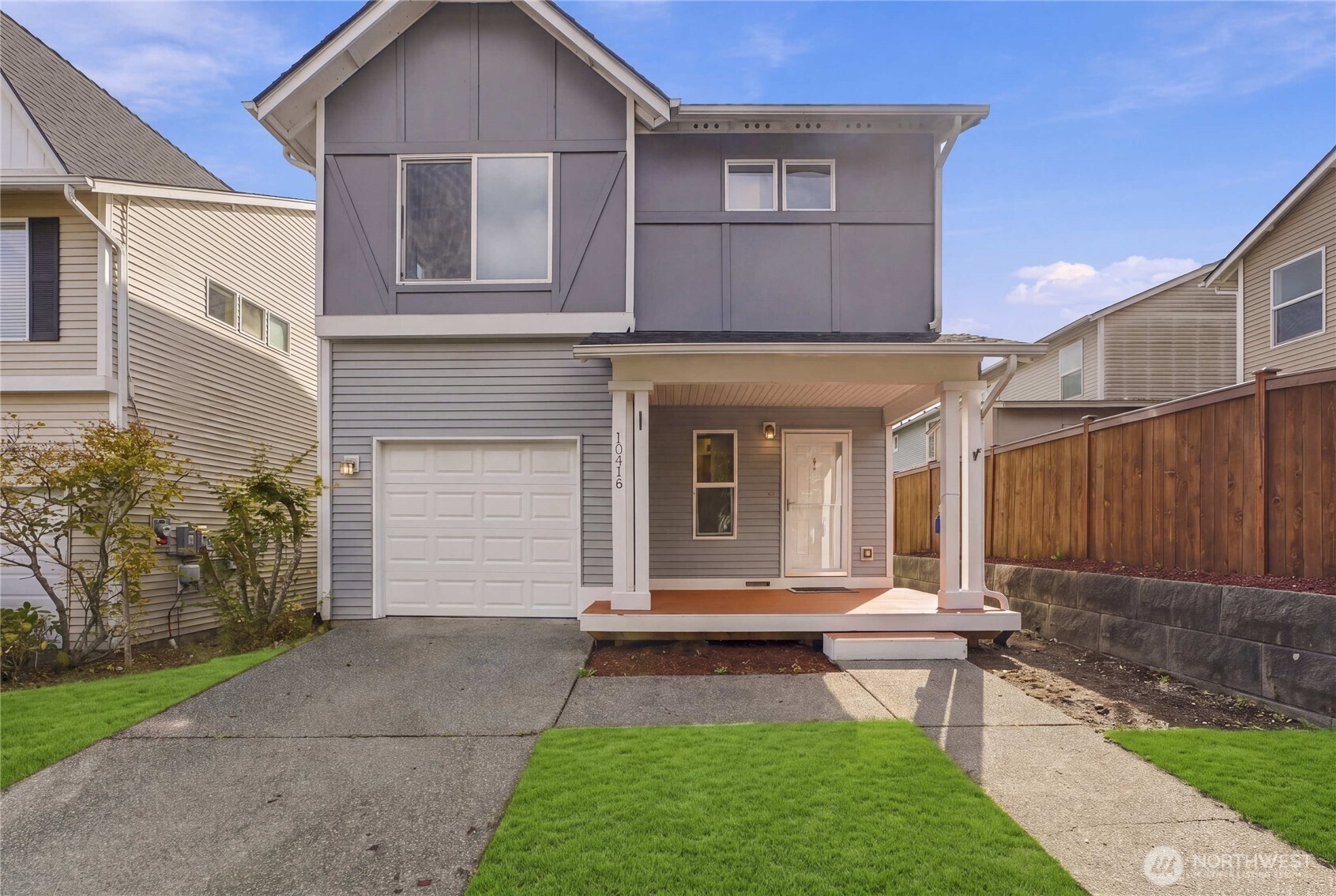 10416 24th Street Property Photo 1