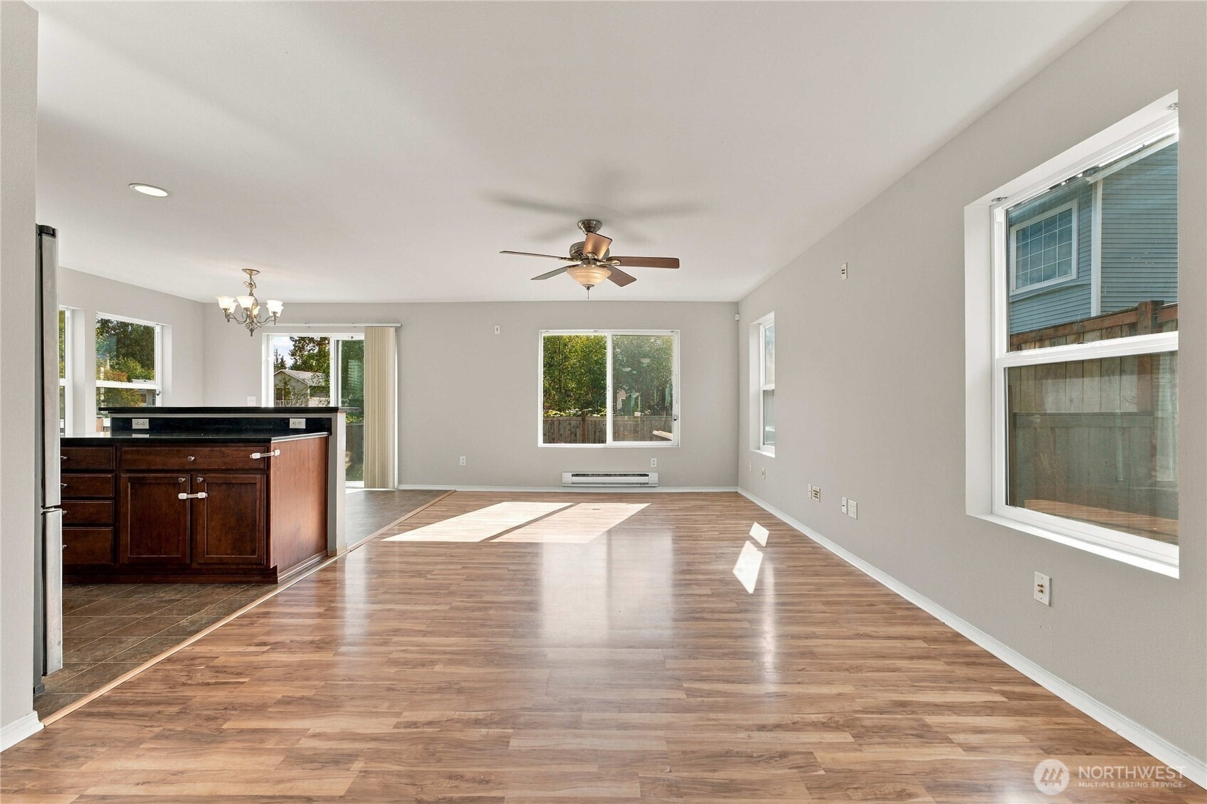 10416 24th Street Property Photo 7