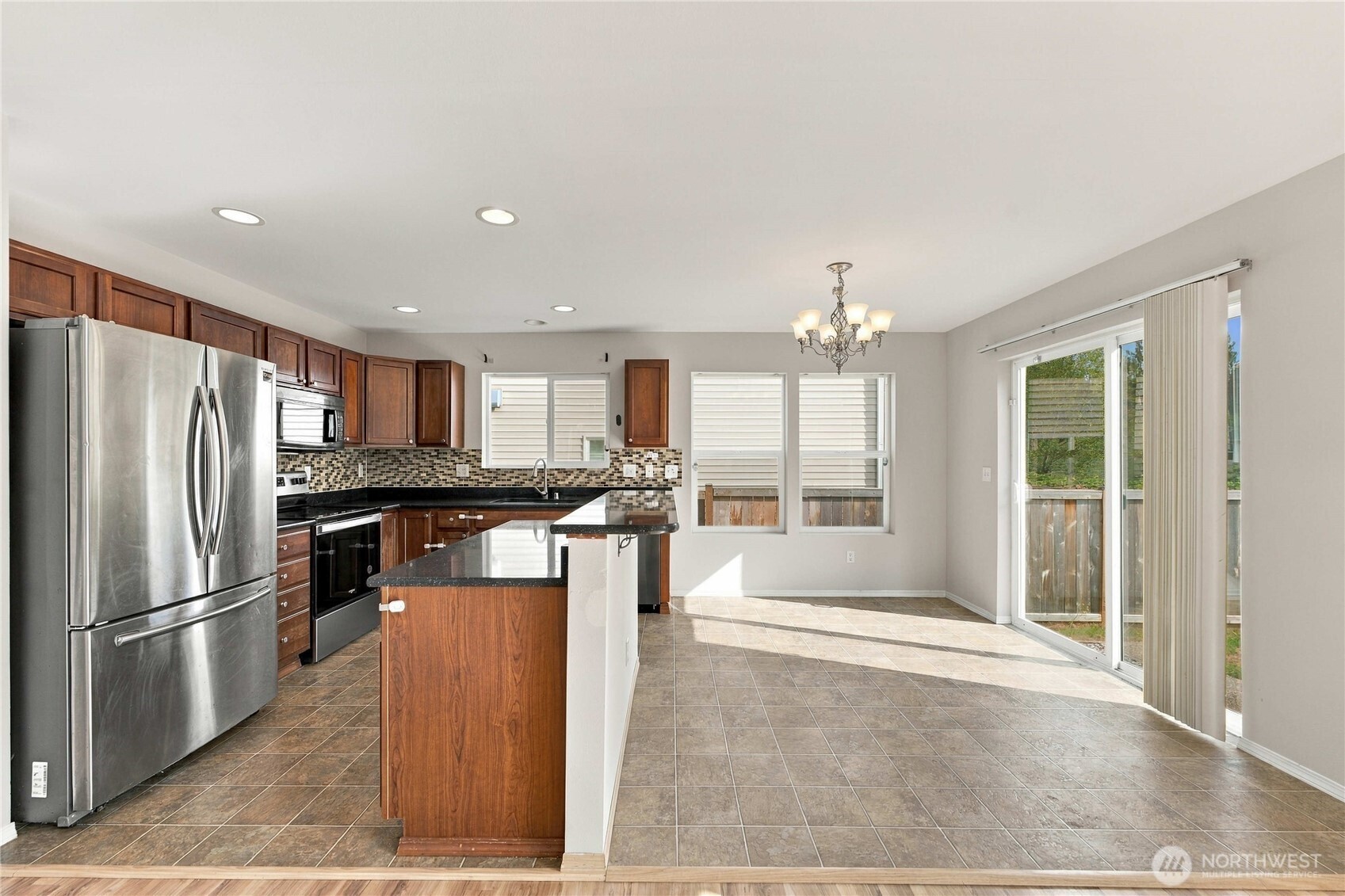 10416 24th Street Property Photo 10