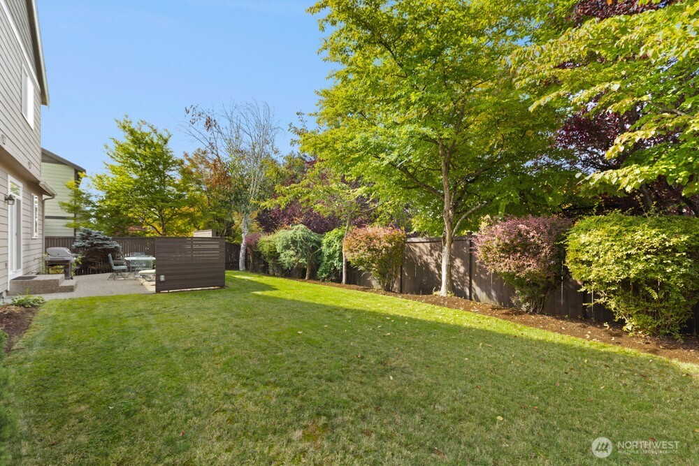 18306 92nd Avenue Property Photo 32