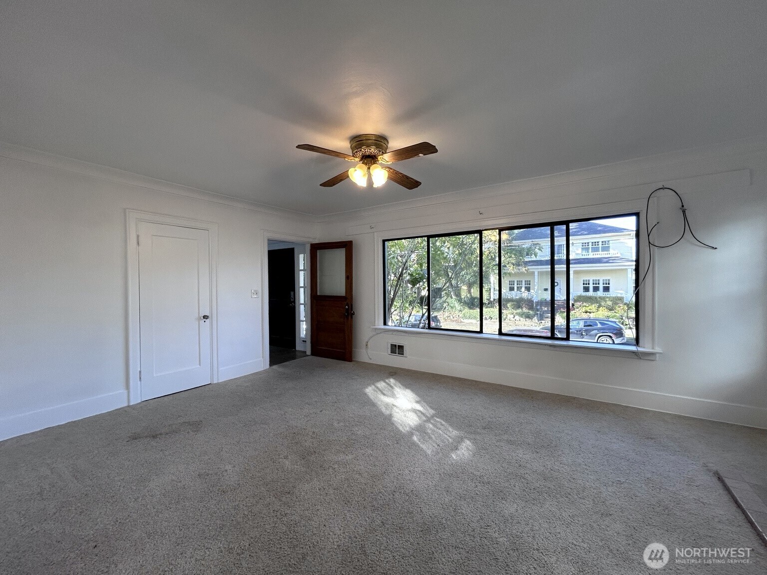 125 Ne 52nd Street Property Photo 8