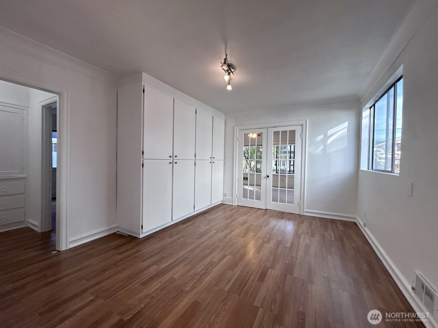 125 Ne 52nd Street Property Photo 10