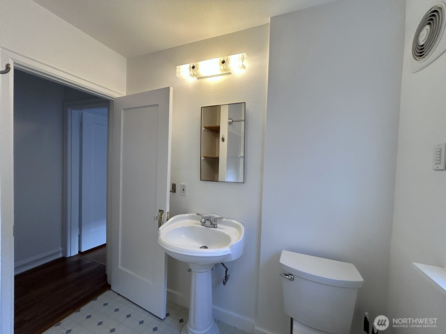 125 Ne 52nd Street Property Photo 19