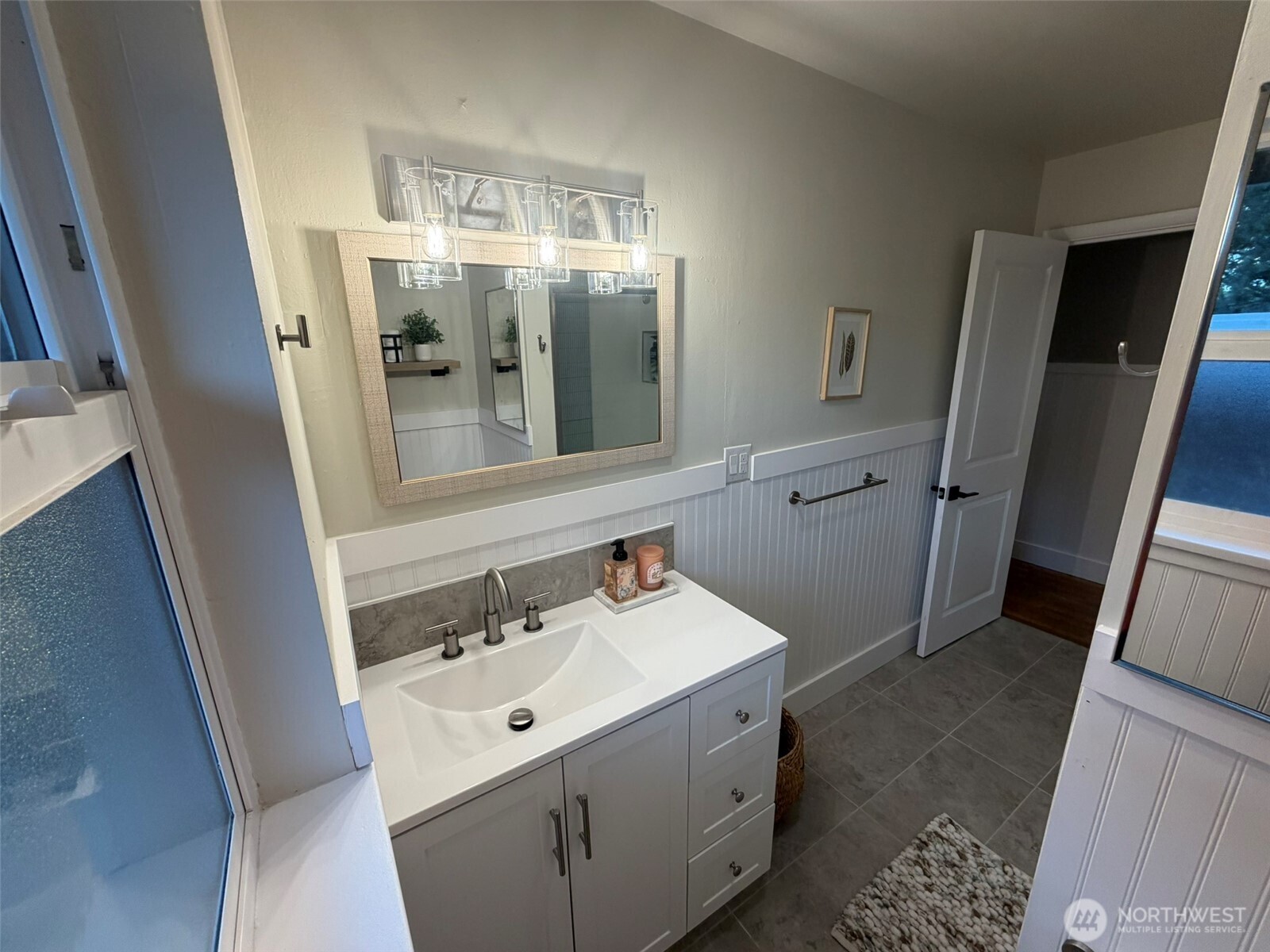 522 Hawthorne Street Property Photo 10