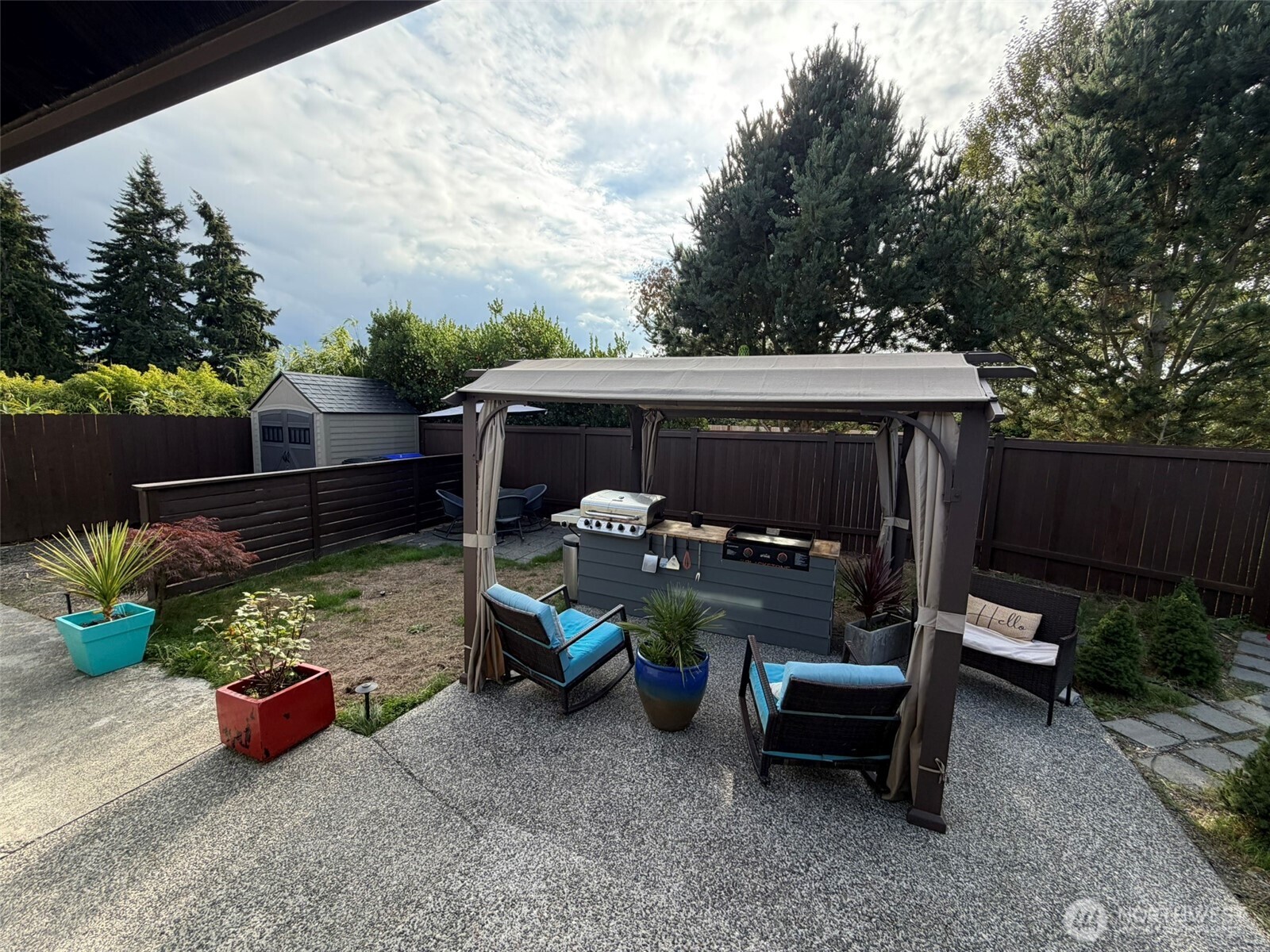 522 Hawthorne Street Property Photo 24