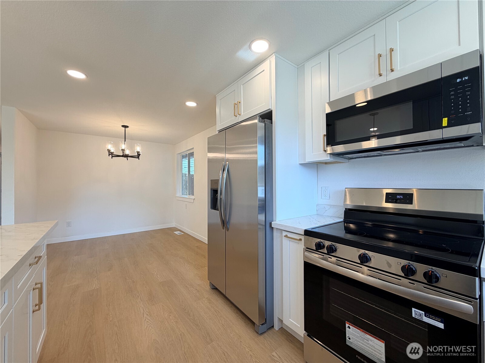 209 E 65th Street Property Photo 12