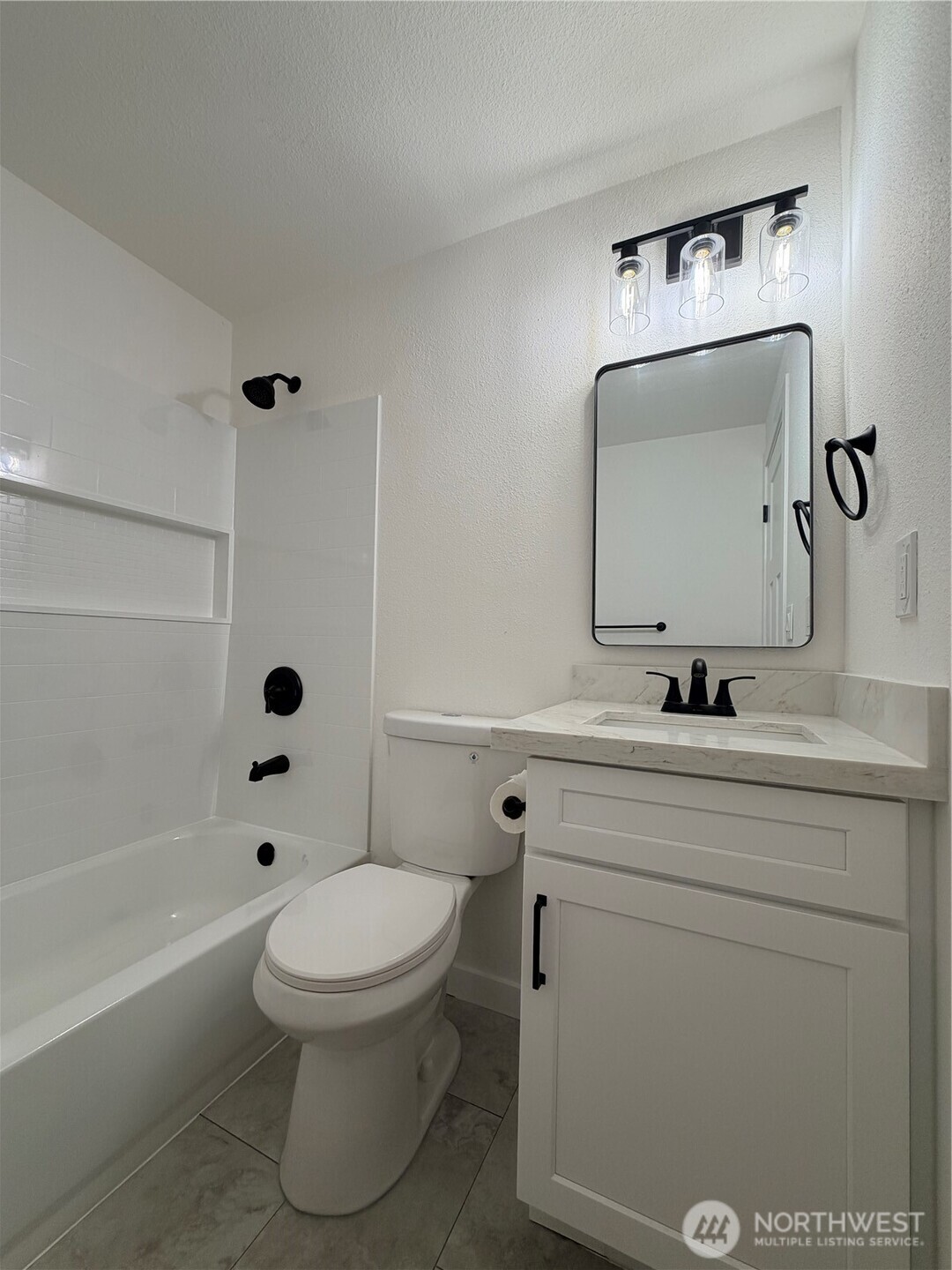 209 E 65th Street Property Photo 21