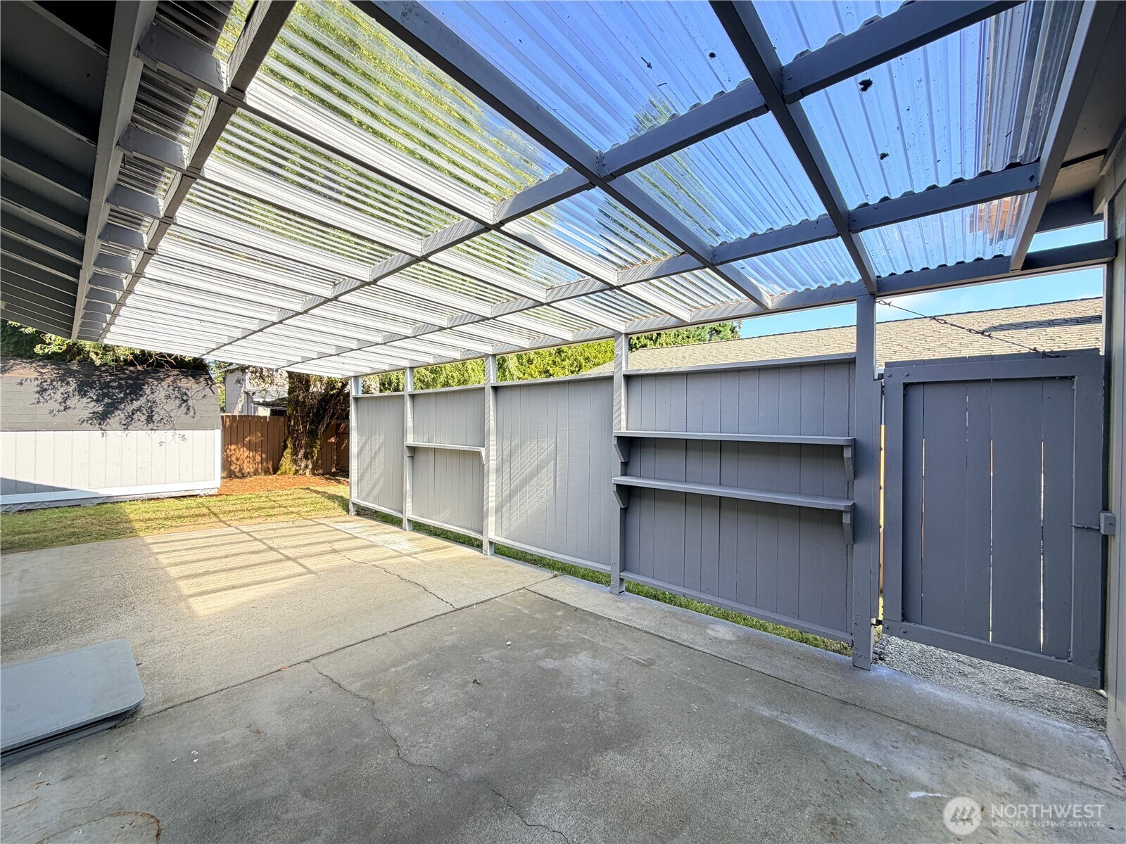 209 E 65th Street Property Photo 23