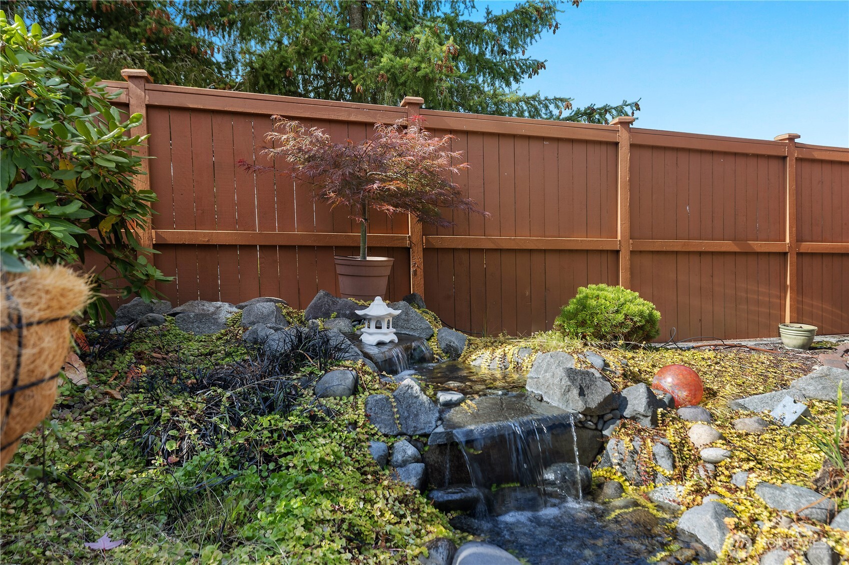 4155 Bainbridge Court Property Photo 24