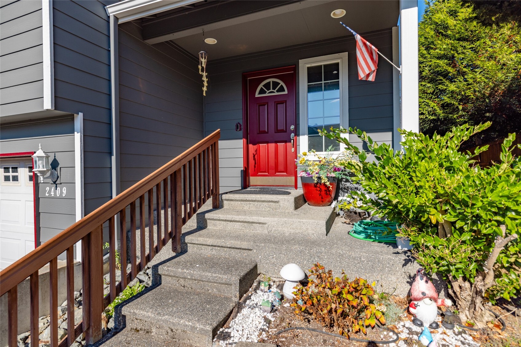 2409 S 15th Street Property Photo 2