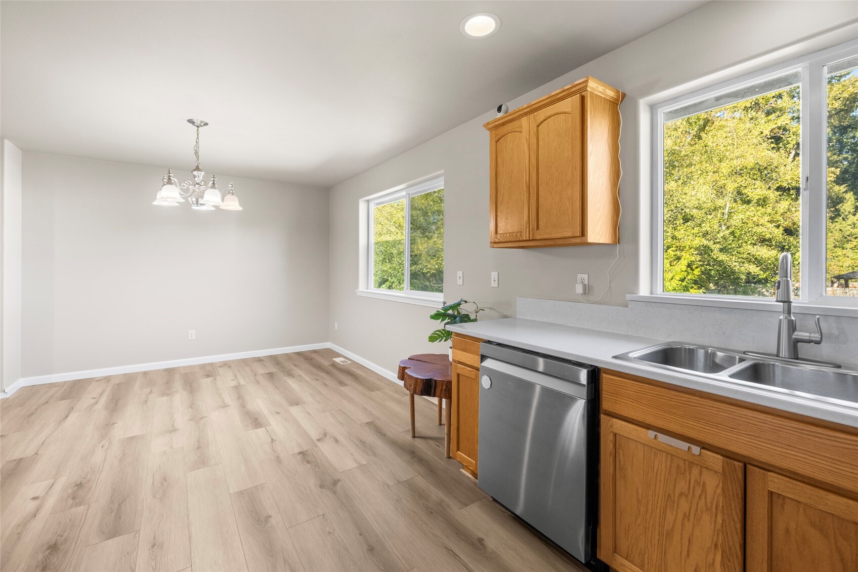 2409 S 15th Street Property Photo 14
