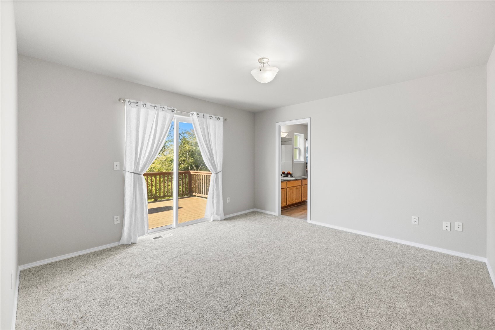 2409 S 15th Street Property Photo 15