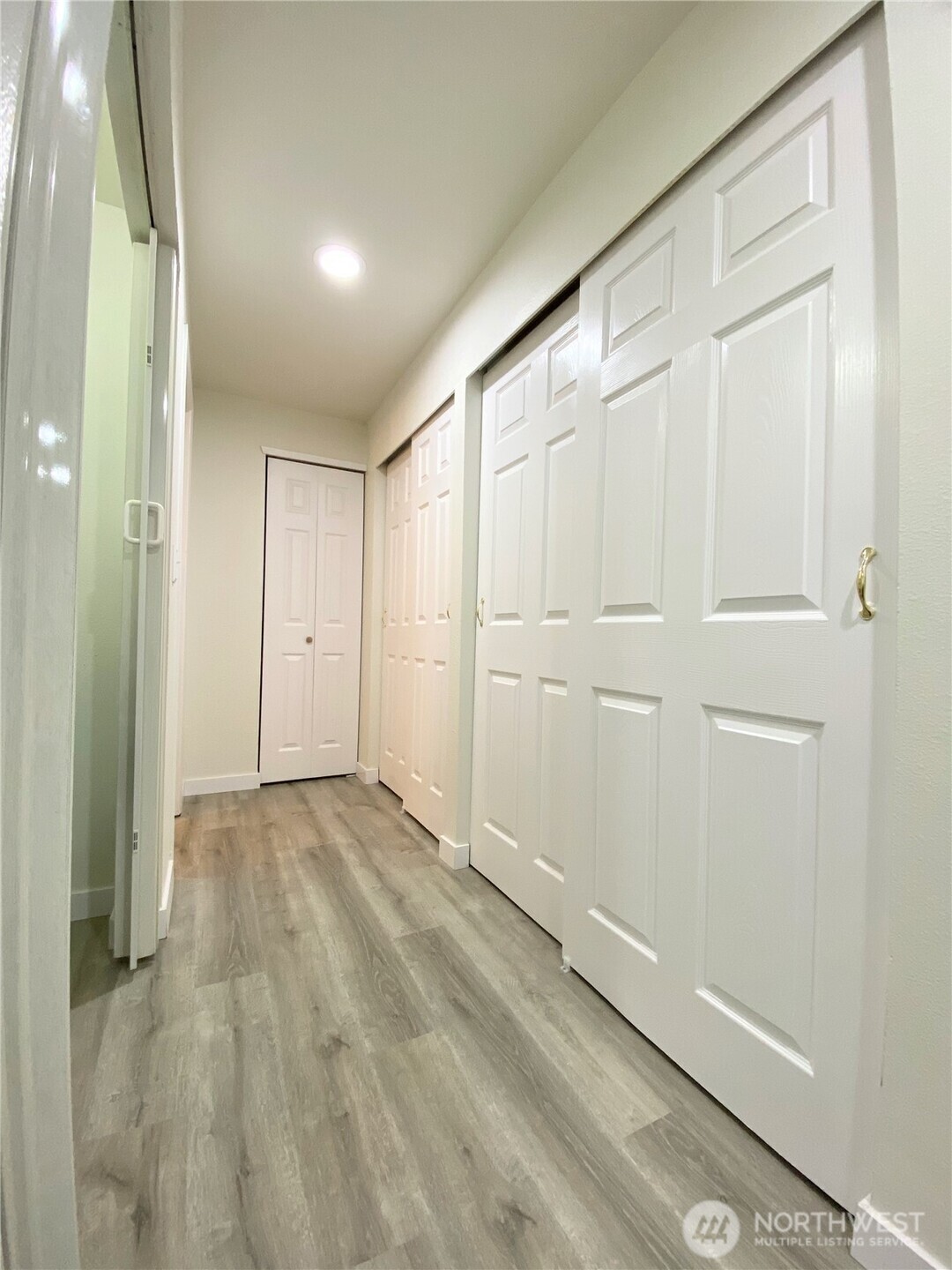 9302 Redmond Woodinville Rd 206 Property Photo 28