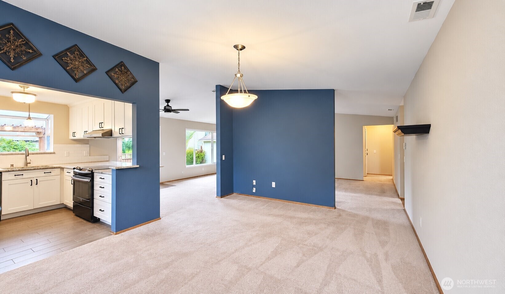 11945 Se 260th Place Property Photo 6
