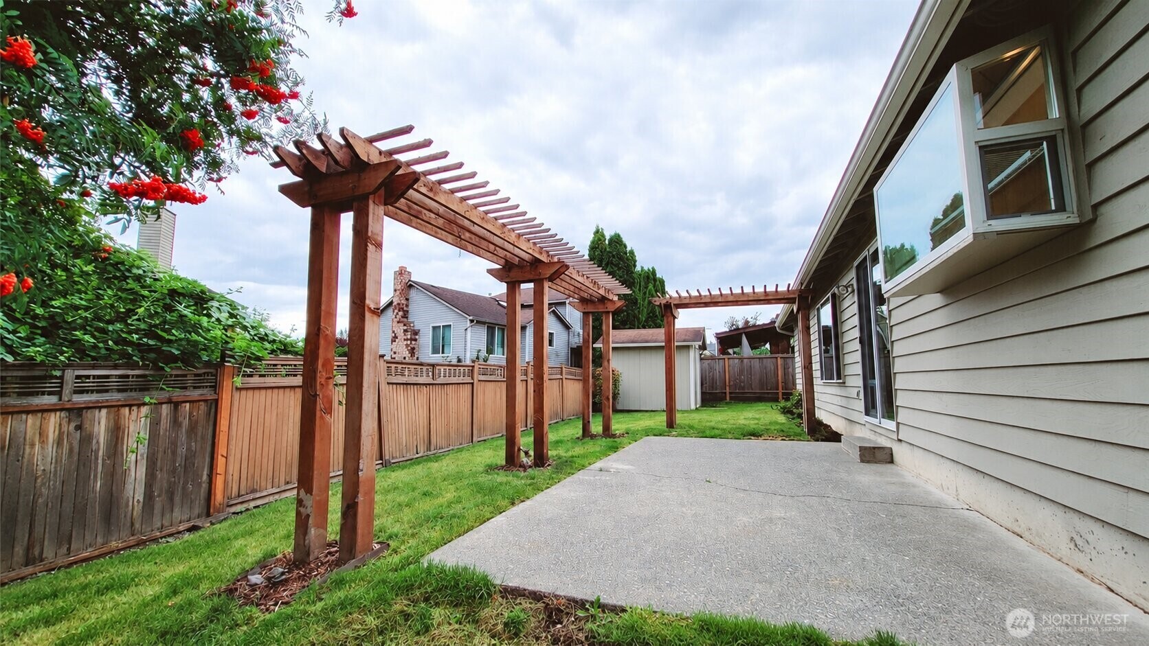 11945 Se 260th Place Property Photo 16