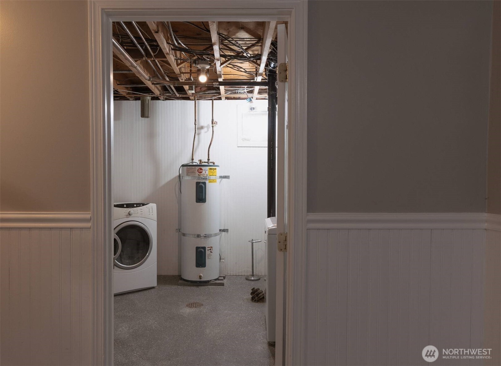 707 Spruce Street Property Photo 8