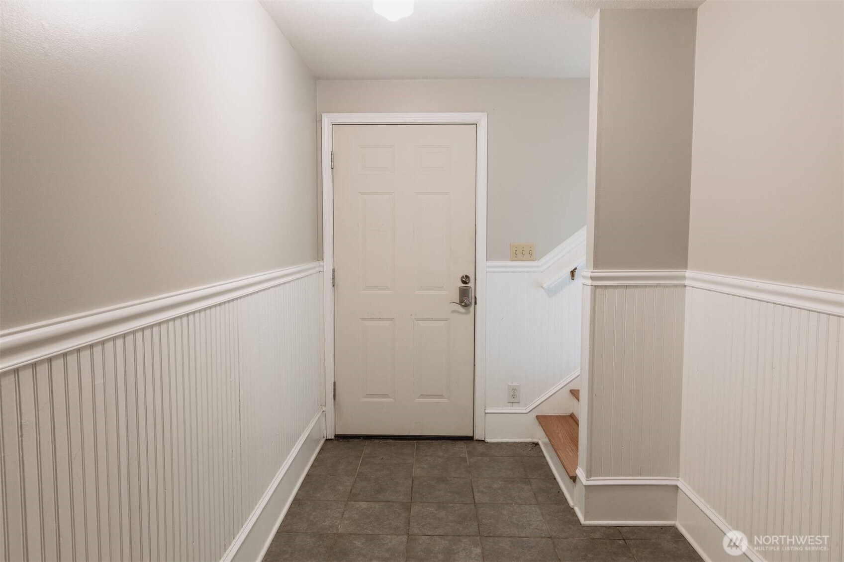 707 Spruce Street Property Photo 13